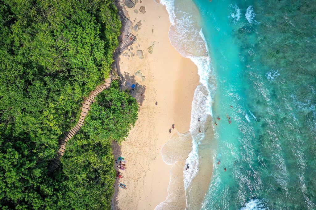 Green Bowl Beach