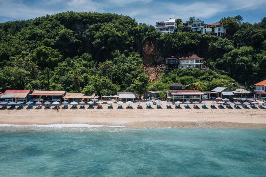 Thomas Beach