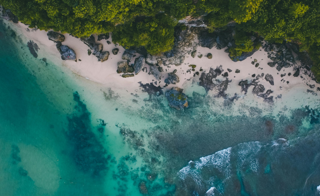uluwatu beach in bali