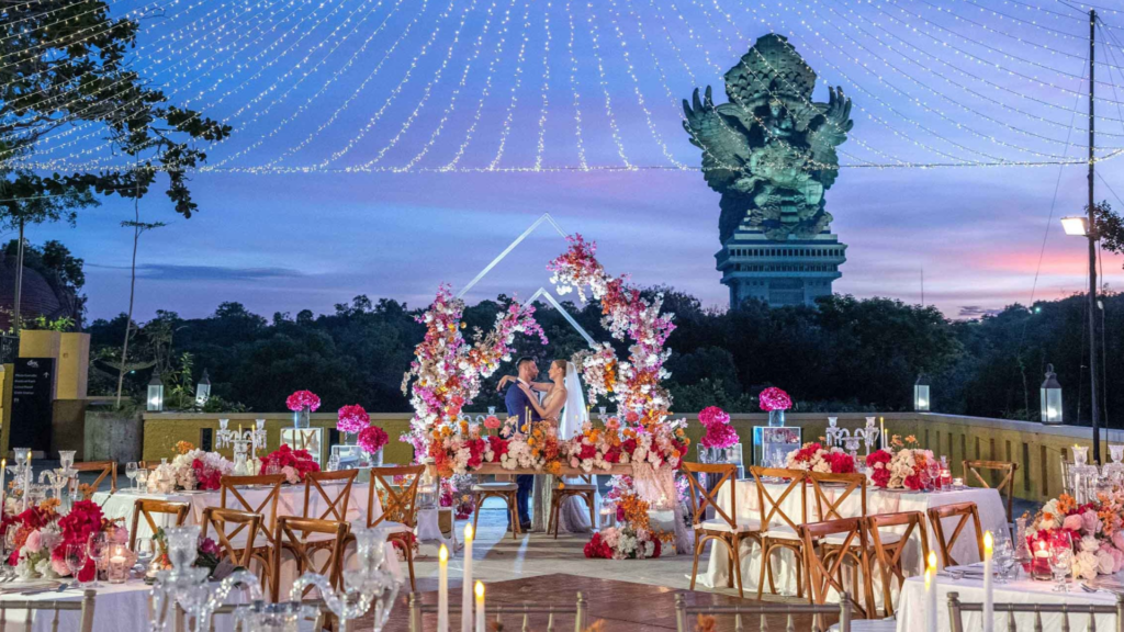 wedding at garuda whisnu kencana